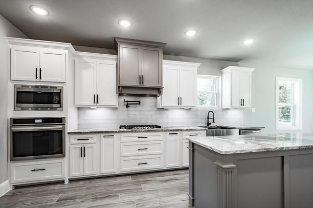 816 County Road 6609, Dayton, TX 77535