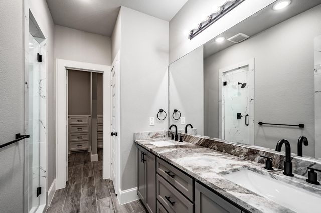 816 County Road 6609, Dayton, TX 77535