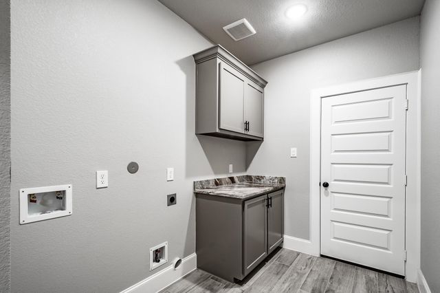 816 County Road 6609, Dayton, TX 77535