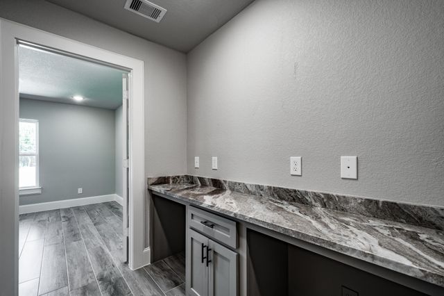 816 County Road 6609, Dayton, TX 77535