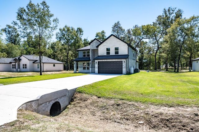 816 County Road 6609, Dayton, TX 77535