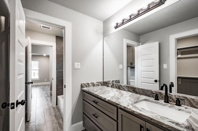 816 County Road 6609, Dayton, TX 77535