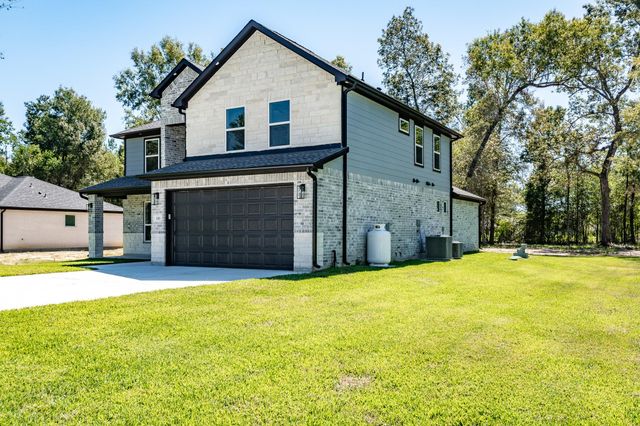 816 County Road 6609, Dayton, TX 77535