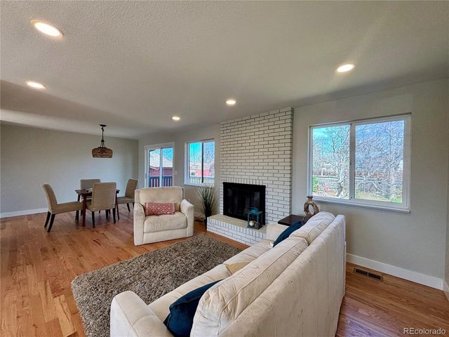 6137 W Ken Caryl Place, Littleton, CO 80128