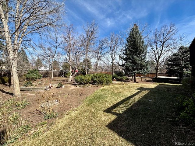 6137 W Ken Caryl Place, Littleton, CO 80128