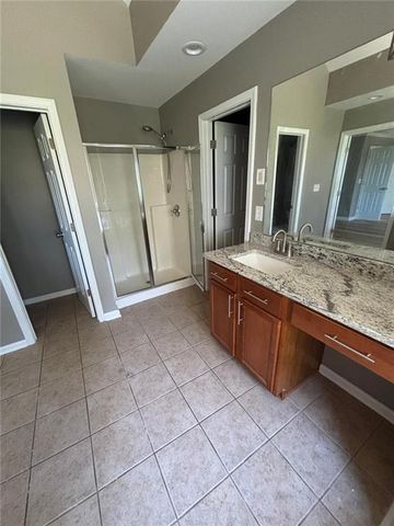 5704 Barrington Run, Union City, GA 30291