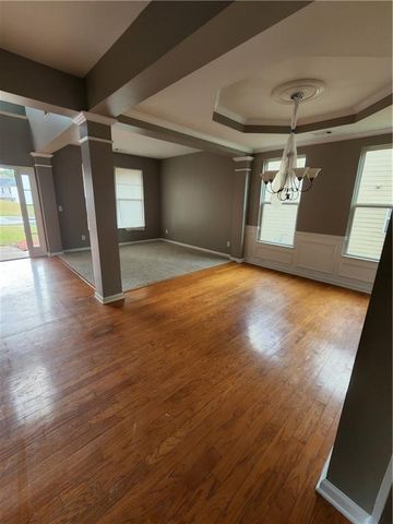 5704 Barrington Run, Union City, GA 30291