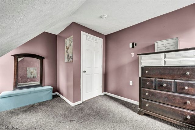 2833 Hubbard Road, Madison, OH 44057