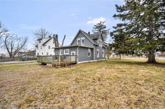 2833 Hubbard Road, Madison, OH 44057