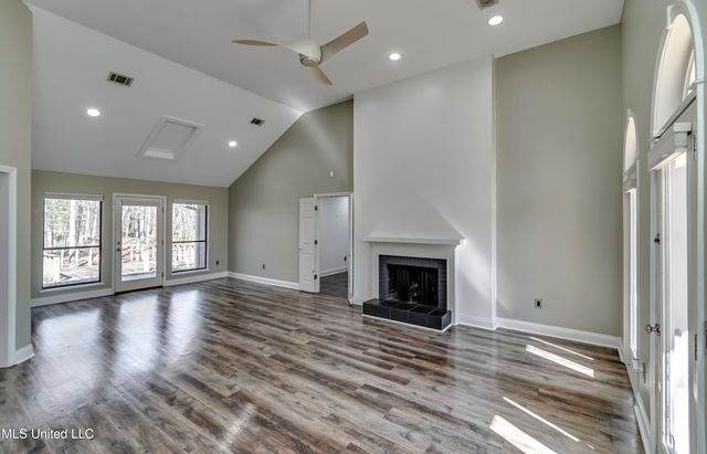 110 Meadowview Drive, Brandon, MS 39047