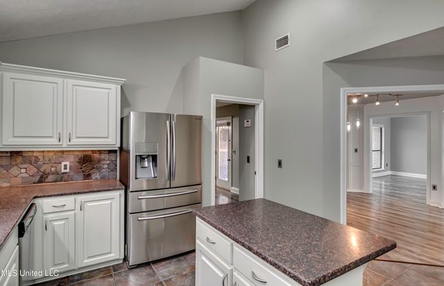 110 Meadowview Drive, Brandon, MS 39047