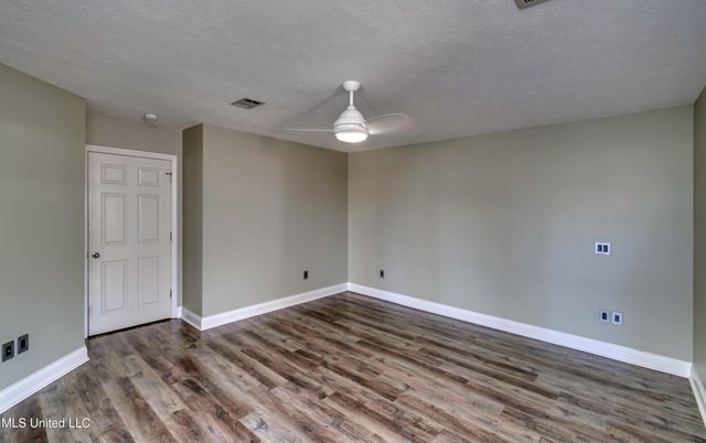 110 Meadowview Drive, Brandon, MS 39047