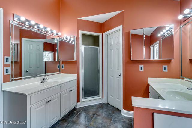 110 Meadowview Drive, Brandon, MS 39047