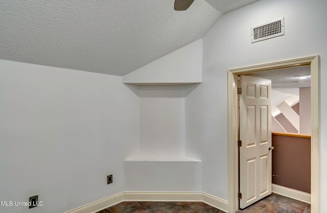 110 Meadowview Drive, Brandon, MS 39047