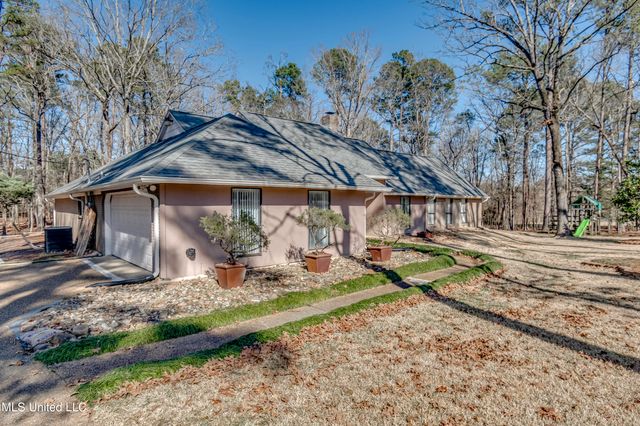 110 Meadowview Drive, Brandon, MS 39047