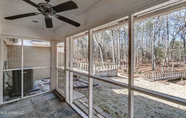 110 Meadowview Drive, Brandon, MS 39047