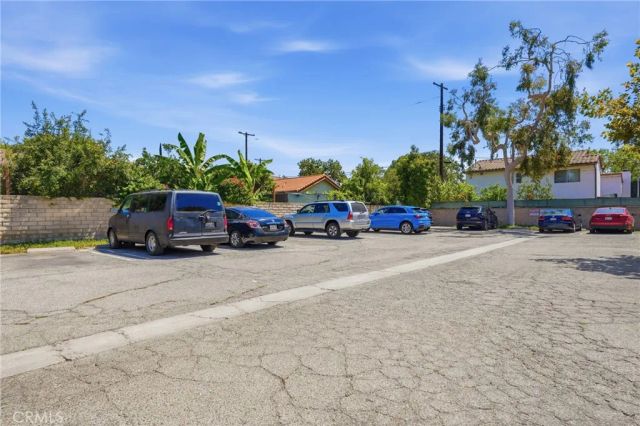 8340 Penfield Ave 35, Winnetka, CA 91306
