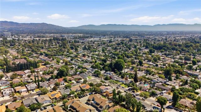 8340 Penfield Ave 35, Winnetka, CA 91306