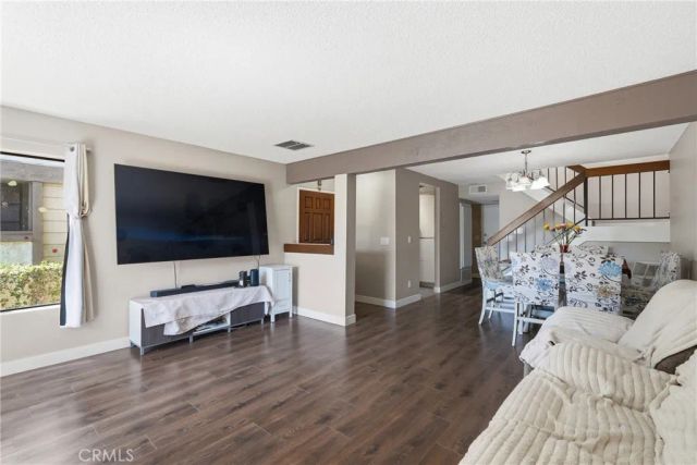 8340 Penfield Ave 35, Winnetka, CA 91306