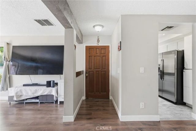 8340 Penfield Ave 35, Winnetka, CA 91306