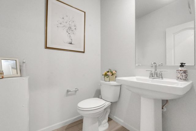 6948 Mauna Loa, Stockton, CA 95219