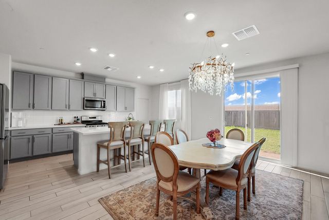 6948 Mauna Loa, Stockton, CA 95219