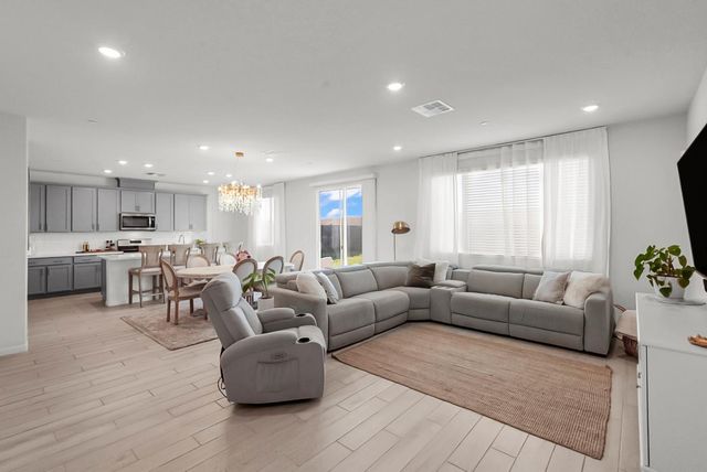 6948 Mauna Loa, Stockton, CA 95219