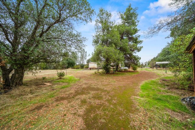 16578 Blue Horse Road, Anderson, CA 96007