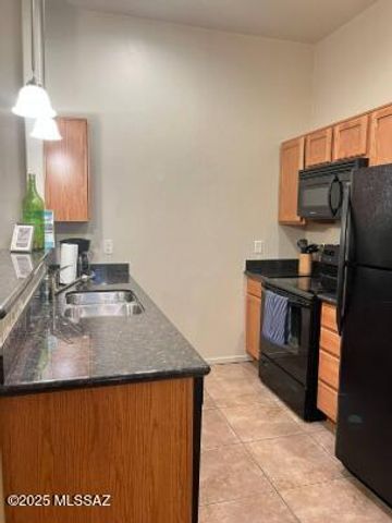 2026 E River Rd Unit 204, Tucson, AZ 85718