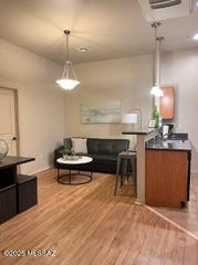 2026 E River Rd Unit 204, Tucson, AZ 85718