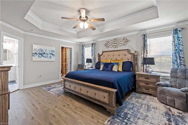 781 Big Bear LN, Chesapeake, VA 23323