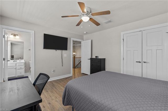 781 Big Bear LN, Chesapeake, VA 23323