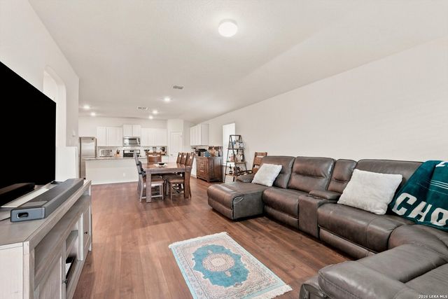 14821 Northern Bird, San Antonio, TX 78253