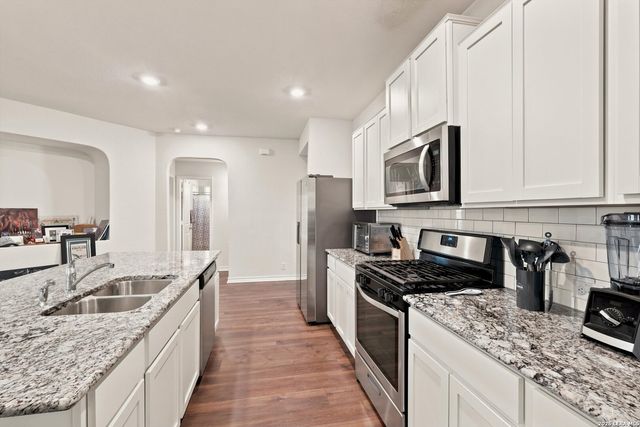 14821 Northern Bird, San Antonio, TX 78253