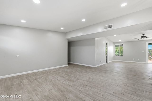 9240 E Dolores Street, Tucson, AZ 85730