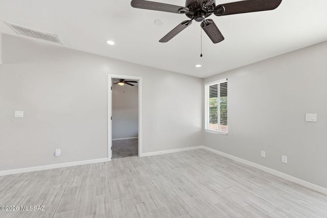 9240 E Dolores Street, Tucson, AZ 85730