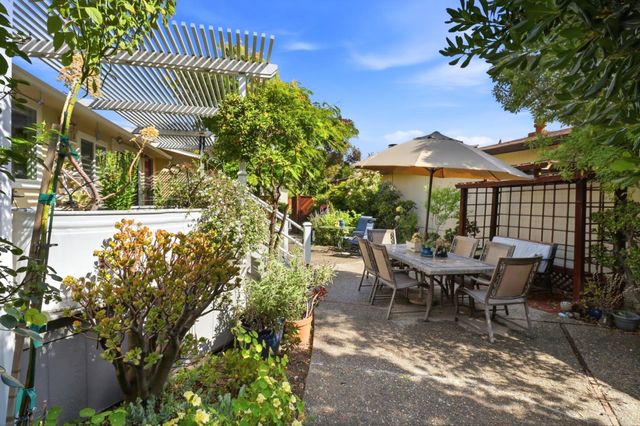 213 Mountain Springs Drive 213, San Jose, CA 95136