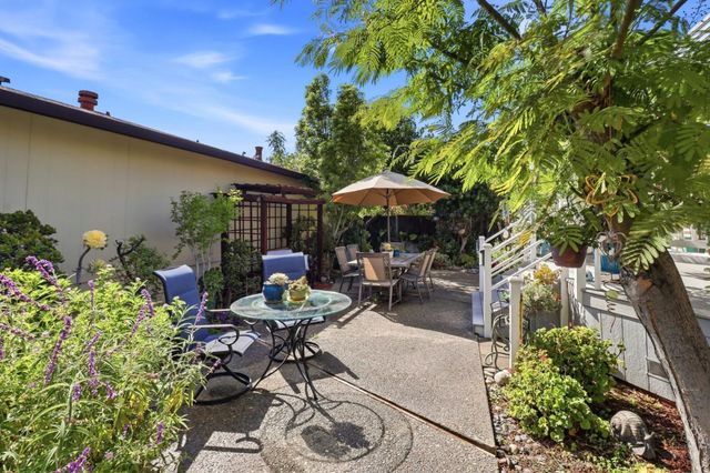 213 Mountain Springs Drive 213, San Jose, CA 95136