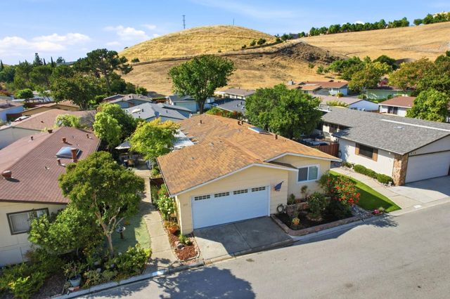 213 Mountain Springs Drive 213, San Jose, CA 95136