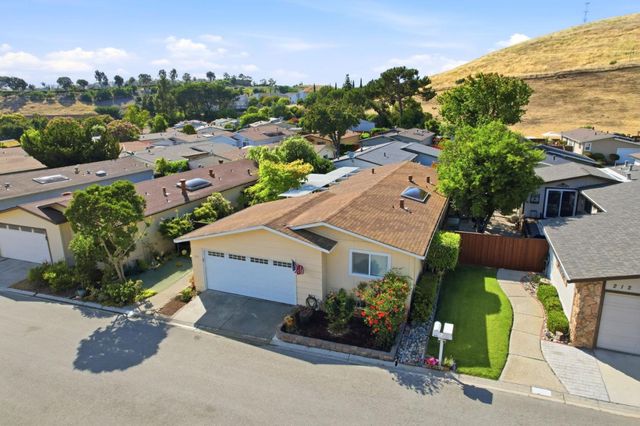 213 Mountain Springs Drive 213, San Jose, CA 95136