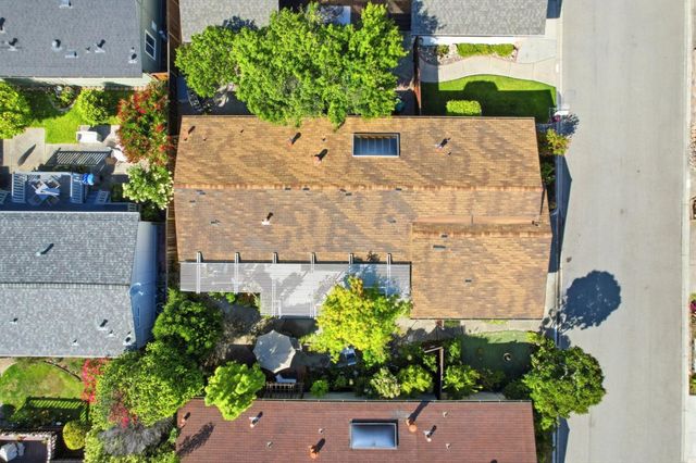 213 Mountain Springs Drive 213, San Jose, CA 95136