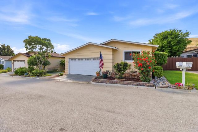 213 Mountain Springs Drive 213, San Jose, CA 95136
