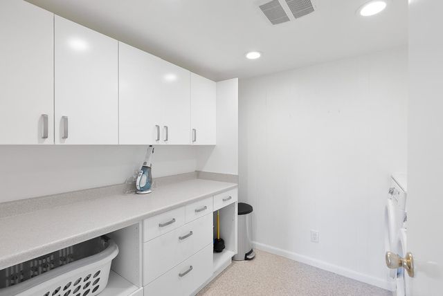 213 Mountain Springs Drive 213, San Jose, CA 95136