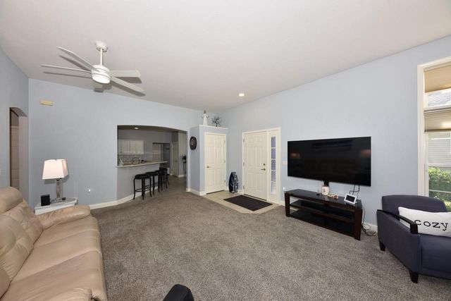 N59W17764 Meadow COURT, Menomonee Falls, WI 53051