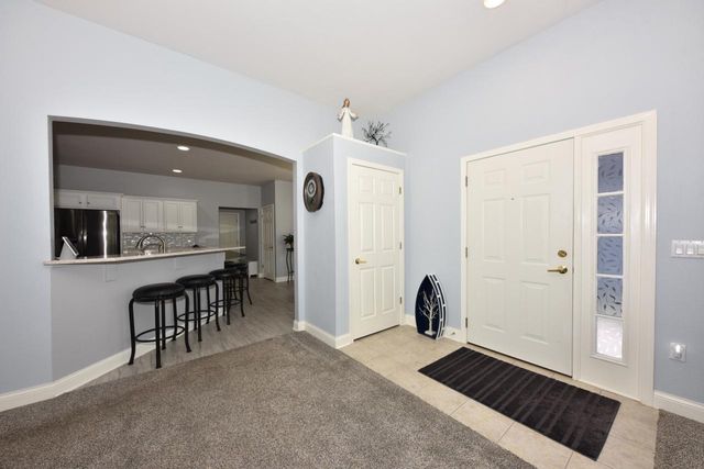 N59W17764 Meadow COURT, Menomonee Falls, WI 53051