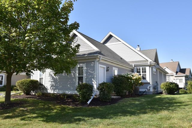 N59W17764 Meadow COURT, Menomonee Falls, WI 53051