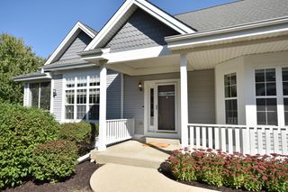 N59W17764 Meadow COURT, Menomonee Falls, WI 53051