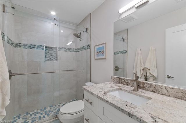 636 12th AVE S 636, Naples, FL 34102