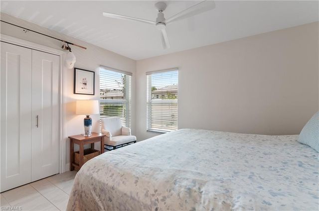 636 12th AVE S 636, Naples, FL 34102