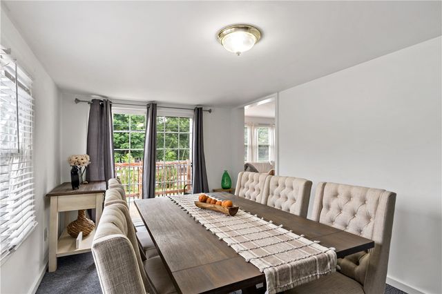 756 Metacom Avenue, Bristol, RI 02809